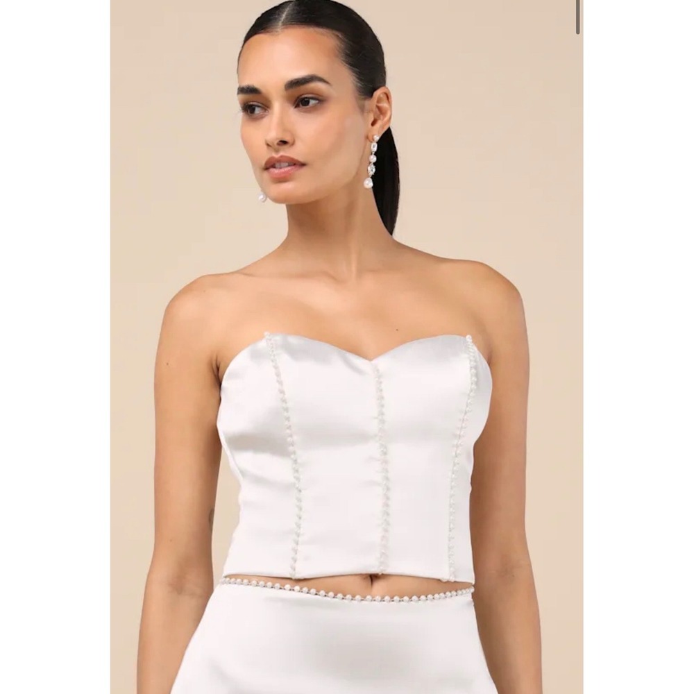 Lulus White Satin Pearl Strapless Corset Crop Top Lace Up Back Small NEW